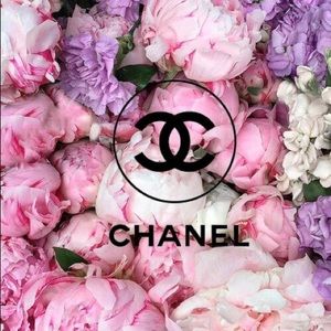 Meet your Posher, Yara